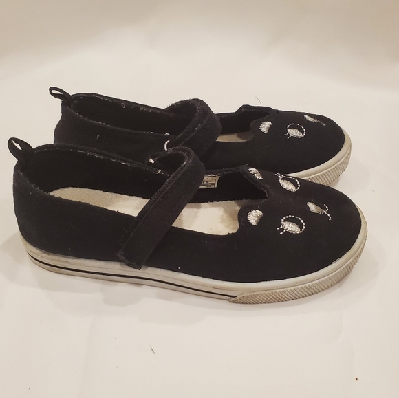 Carter's size 10 Kitty flats - Picture 5 of 5